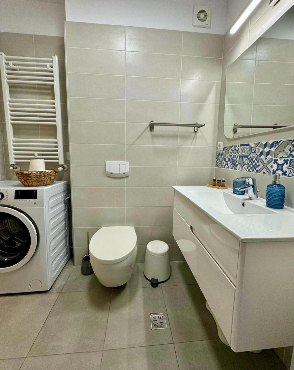 Cez Studio Mamaia Nord Apartment Navodari Exterior photo