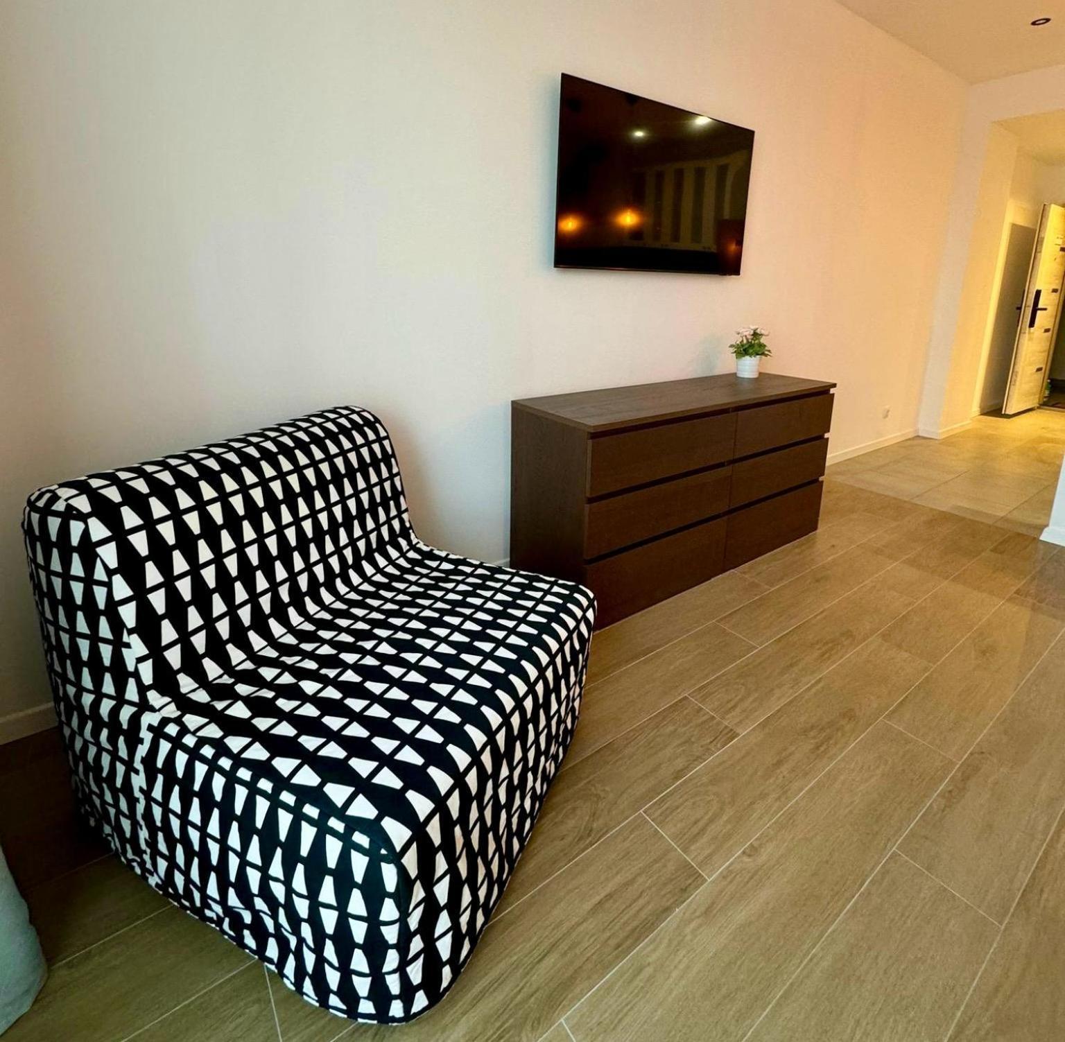 Cez Studio Mamaia Nord Apartment Navodari Exterior photo